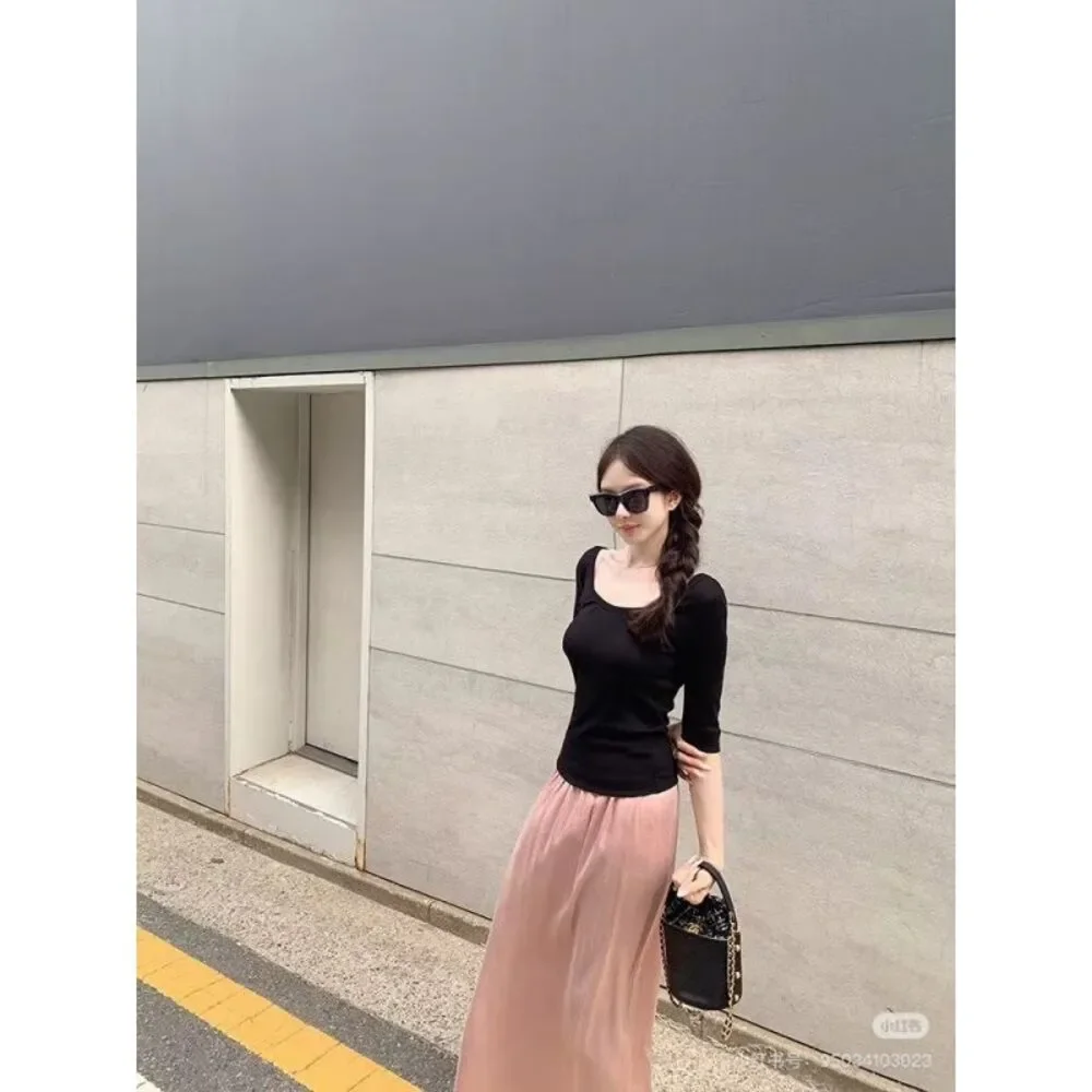 CHANEL brand color